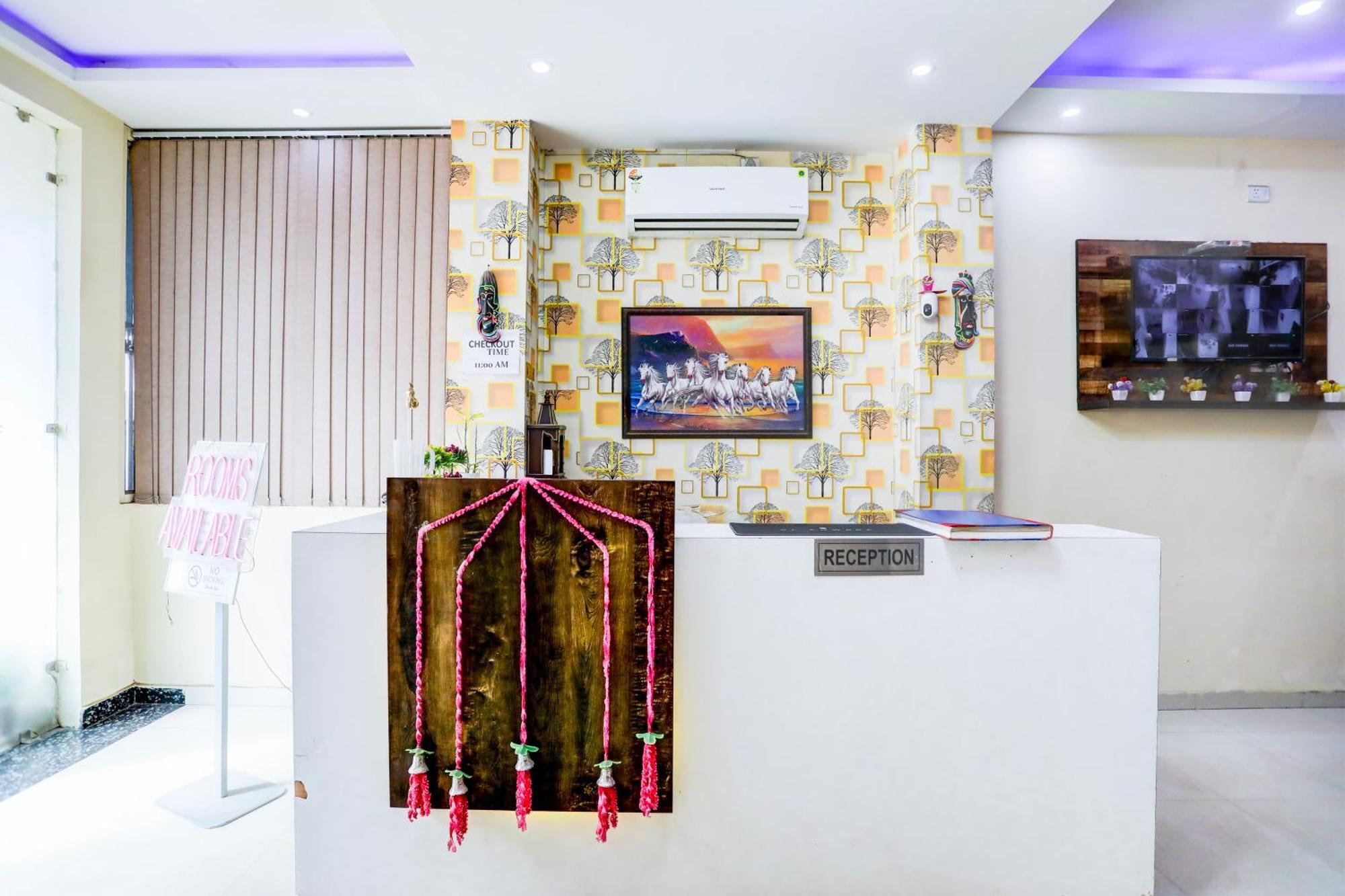Global Stay Near Delhi Airport Nuova Delhi Esterno foto